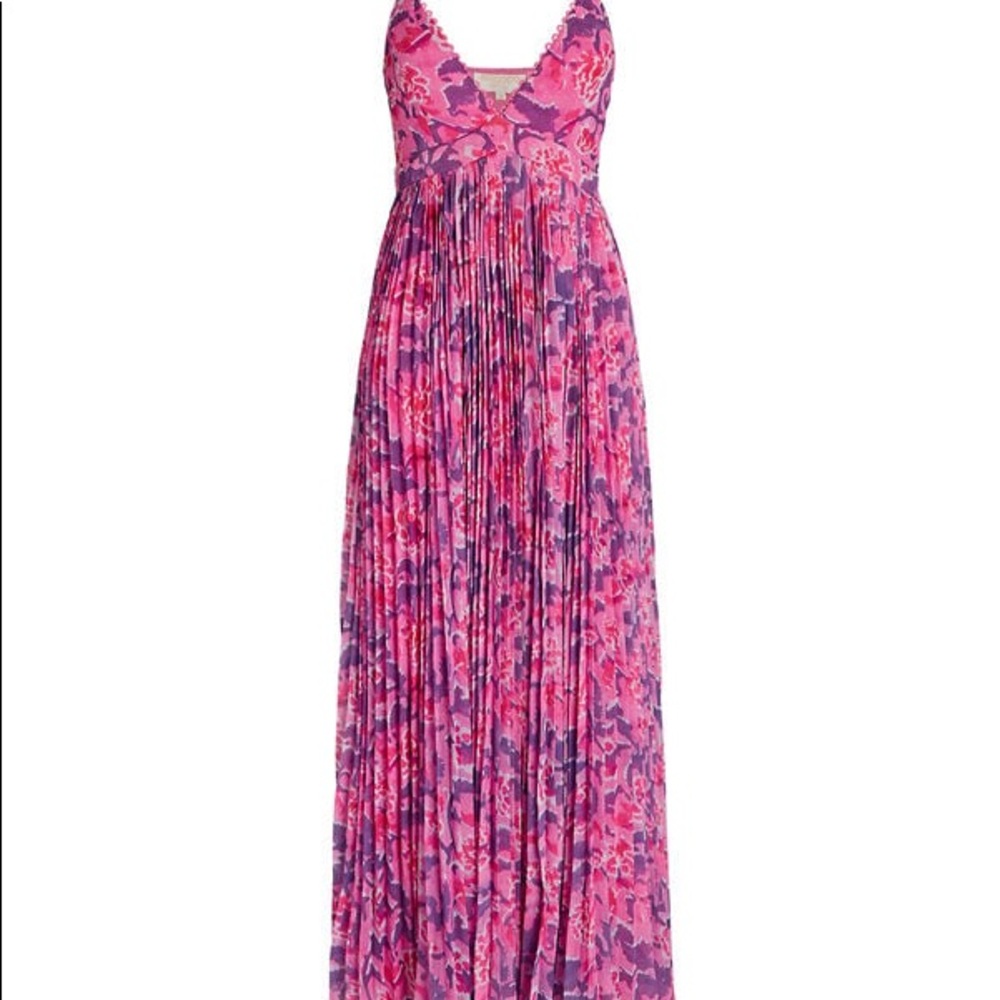 ROCOCO SAND pleated floral maxi dress